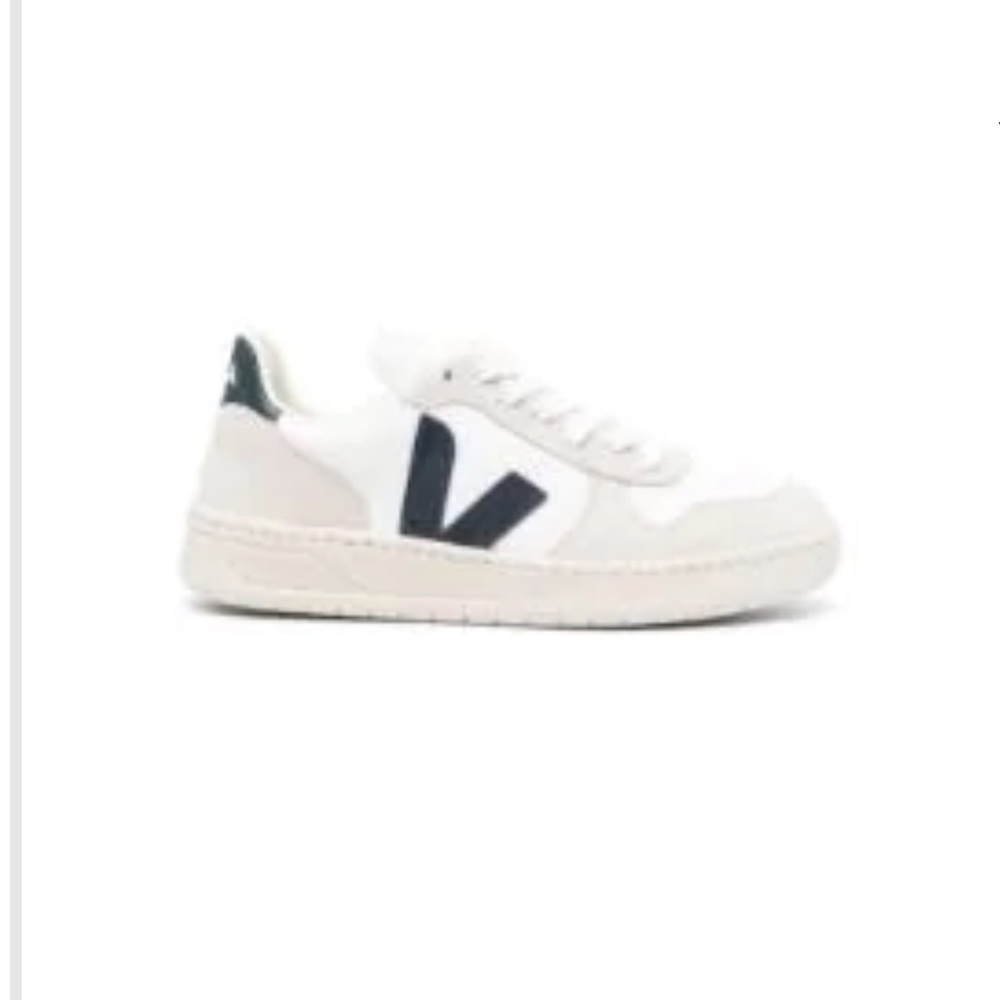 V-10 Vera sneakers